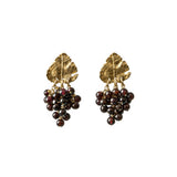 Aretes uvas de granates